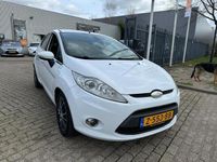 tweedehands Ford Fiesta 1.6 16v TI-CVT titanium 5 deurs airco elec pakke