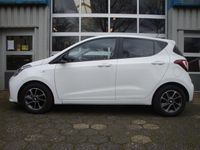 tweedehands Hyundai i10 1.0i Premium / Cruise control / Navigatie / Airco