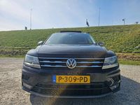 Occasion VW Tiguan Allspace Comfortline 150 PK (110 kW) 2019 Zwart (metallic) SUV