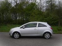 tweedehands Opel Corsa 1.0-12V Business . Airco . Navigatie . ketting hoorbaar bij starten .