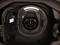 tweedehands Mercedes E300 C-KLASSE EstateAMG Line | DIGITAL LIGHT | KEYLESS GO-comfortpakket | Nightpakket | Premium Pakket | DIGITAL LIGHT | Actieve afstandsassistent DISTRONIC | Parkeerpakket met 360°-camera |