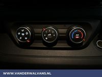 tweedehands Renault Trafic 2.0 dCi L2H1 Euro6 Airco | LED | Trekhaak | Cruisecontrol Parkeersensoren, Bijrijdersbank