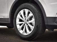 tweedehands VW Tiguan 1.5 TSI 130pk Comfortline | ACC | Navigatie | Dode Hoek Detectie | 17"Velgen | Apple Car Play | Lane Assist | 12 maanden BOVAG Garantie