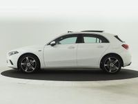 tweedehands Mercedes A250 e Premium Plus Limited | Lichtmetalen velgen | Navigatie | Parking support | Inclusief 24 maanden MB Certified garantie voor Europa.