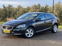 tweedehands Volvo V40 2.0 D4 Momentum Business Navi/Pdc/trekhaak/Half Leder/Nap/Boekjes