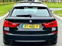 tweedehands BMW 520 5-SERIE D SPORT LINE RIJK UITGERUST PANO/HUD/NL AUTO