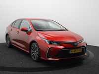 Occasion Toyota Corolla 2021 Rood Sedan