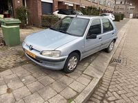 Occasion Peugeot 106 60 PK (44 kW) 2002 Zilver Hatchback