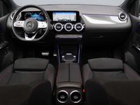 tweedehands Mercedes B250e AMG Line Aut8, Panoramadak, Widescreen, Camera,