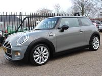 Occasion Mini ONE Salt 75 PK (55 kW) 2018 Grijs Hatchback