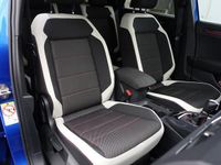 tweedehands VW T-Roc 1.5 TSI R-line+ Aut- Panodak, Sport Interieur, Carplay, Xenon Led, Ada Cruise, Sfeerverlichting, Park Assist