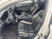 Occasion Lexus CT200h Business Edition 99 PK (72 kW) 2013 Wit (metallic) Hatchback