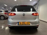 tweedehands VW Golf VII 1.2 TSI Comfortline * Navigatie / 17" LM Velgen / Cruise control / NL Auto *