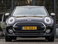 tweedehands Mini Cooper Clubman 1.5 Serious Business Wordt verwacht!