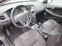 Occasion Volvo V40 Momentum 123 PK (90 kW) 2016 Zwart Stationwagen
