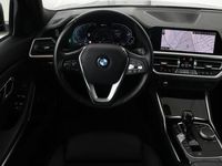 tweedehands BMW 330e 330Sport Line | Stoelverwarming | Carplay | DAB+