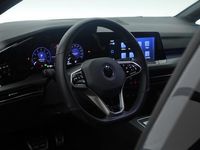 tweedehands VW Golf VIII 1.5 eTSI 150pk R-Line DSG | Navi | Apple CarPlay | Adapt. Cruise | Stoel- Stuurverw. | Camera