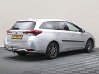 tweedehands Toyota Auris Touring Sports 1.8 Hybrid Lease PRO | Leer | Trekh