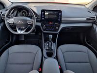 tweedehands Hyundai Ioniq 1.6 GDi PHEV Plug-In Comfort Automaat / Navigatie via Android Auto/Apple Carplay / Camera / Cruise Control Adaptief