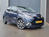 Occasion Toyota Aygo X-play 69 PK (50 kW) 2016 Blauw Hatchback