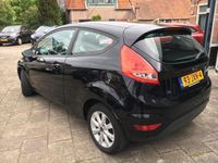 tweedehands Ford Fiesta 1.25 Limited Airco | Cool & Sound Pack | Centrale vergrendeling | Elektrisch bediende ramen voor | Radio/CD en Aux | Licht metalen velgen | Nette auto | NAP |