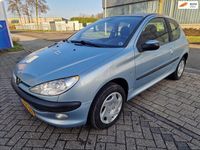 Occasion Peugeot 206 88 PK (64 kW) 2004 Grijs (metallic) Hatchback