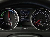 tweedehands VW e-Golf 136PK | Warmtepomp | LED | Verwarmde Voorruit | ACC | 16 inch