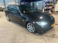 Occasion BMW 325 218 PK (160 kW) 2005 Zwart (metallic) Stationwagen