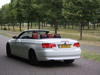 tweedehands BMW 325 Cabriolet 328i Aut.