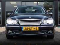 tweedehands Mercedes C200 K. Elegance Cruise PDC Clima Trekhaak Automaat YOUNGTIME