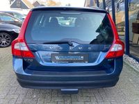 tweedehands Volvo V70 2.5T Kinetic 200PK YOUNGTIMER