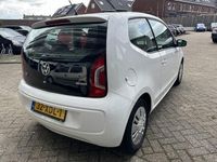 tweedehands VW up! up! 1.0 moveBlueMotion 40.000 KM!!! Airco 3 Drs