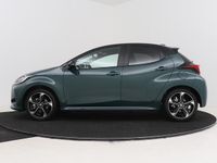 Nieuw Toyota Yaris Executive 131 PK (96 kW) 2025 Groen Hatchback
