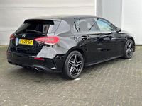 Occasion Mercedes A200 AMG line 2023 Zwart Hatchback