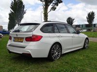 tweedehands BMW 316 3-SERIE Touring i Executive M-Sport - 6-Bak, Sport Interieur, Navigatie, Led/Xenon, Automatische airco, Cruise control, Parkeersensoren, 18 inch velgen, M-pakket