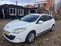 Occasion Renault Mégane GrandTour Expression 110 PK (80 kW) 2011 Wit Stationwagen