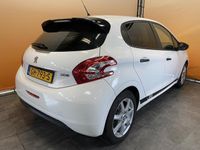 tweedehands Peugeot 208 1.0 PureTech Access tik in motor