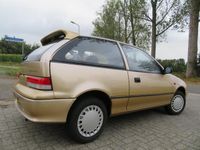 Occasion Suzuki Swift GLS 53 PK (38 kW) 1998 Beige Hatchback
