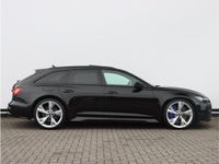 tweedehands Audi RS6 Avant 4.0 TFSI quattro 600pk | 305km/u | Keramisch | B&O | Vierwielbesturing | Pano | Head-up | Servo | Trekhaak | 22" Velgen | Stoelventilatie | Stoelverwarming v+a