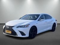 Occasion Lexus ES300H Business Edition 218 PK (160 kW) 2023 Wit (metallic) Sedan