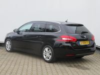 tweedehands Peugeot 308 SW 1.2 e-THP Blue Lease Executive EXPORT