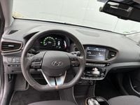 Occasion Hyundai Ioniq Comfort 88 kW (120 PK) 2017 Wit Hatchback
