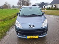 tweedehands Peugeot 1007 nette auto!!!