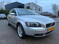 Occasion Volvo S40 Momentum 125 PK (91 kW) 2005 Grijs Sedan