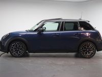 Occasion Mini Cooper Favoured 156 PK (114 kW) 2025 Blauw (metallic) Hatchback