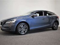 tweedehands Volvo V40 T2 123pk AUT6 Polar+ Airco/ LED/ Verw. voorruit/ S