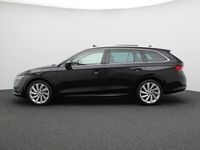 tweedehands Skoda Octavia Combi 1.4 TSI iV PHEV Business Edition Plus 204PK DSG Panoramadak, Head-Up, elek. stoelen, virtual pedal, Matrix-LED, keyless, side assist, winterpakket Plus, 18'' lichtmetaal