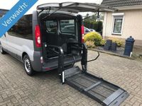 tweedehands Opel Vivaro 2.5 rolstoelbus airco