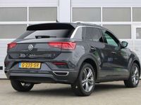 tweedehands VW T-Roc 1.5 TSI 150pk Sport Business R | Navigatie | 18" V