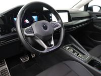 tweedehands VW Golf VIII 1.0 eTSI Life Business | 110 PK | Automaat | Stoelverwarming | Adaptieve cruise Control | Stuurverwarming